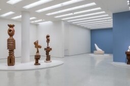 2017-08-29_the_art_of_brancusi_exhibited_in_new_york.jpg